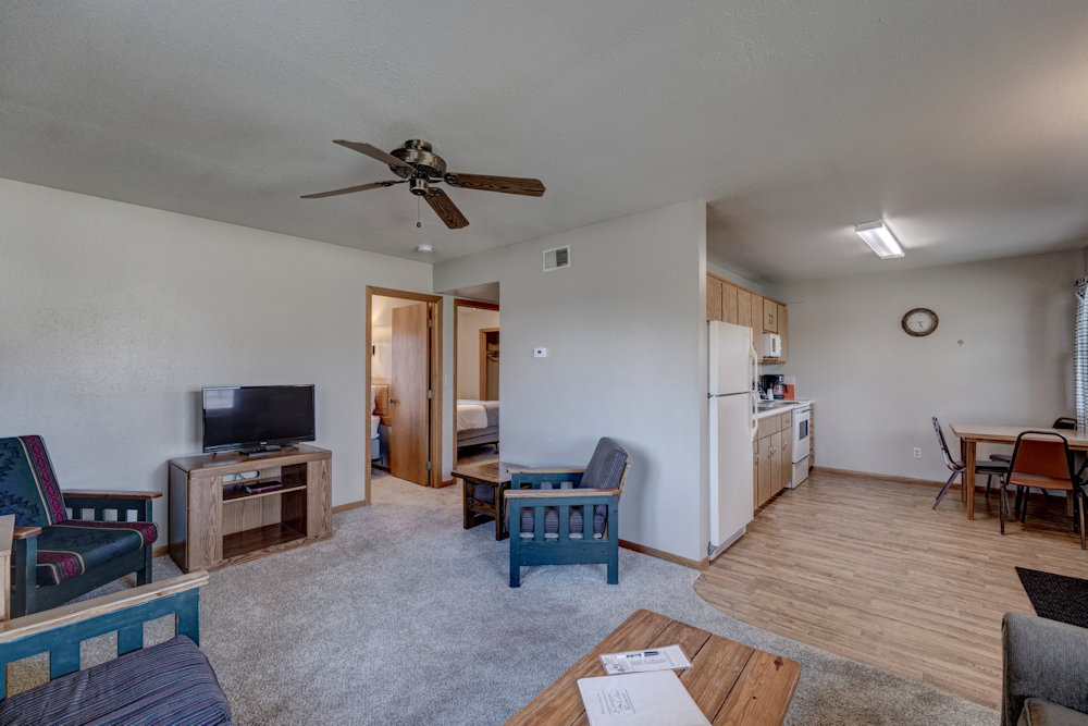 2 Bedroom Large Cabin For Rent At Canyon Lake Resort In Rapid City South Dakota